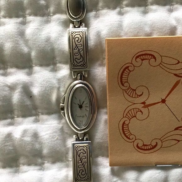 Brighton Silver Bella Fiore Watch Works New Battery - RETIRED Brighton Silver Bella Fiore Watch - Works Great - Need a new  main image 3